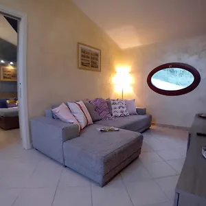  Appartamento La Mansarda Colorata